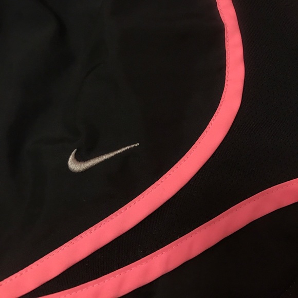 Nike Running shorts - Picture 2 of 3